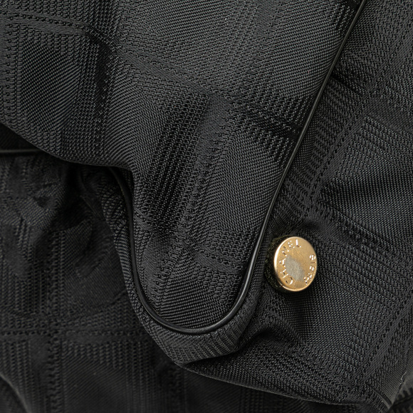 Pre-Loved Chanel New Travel Line Nylon Tote - Picture 7 of 12